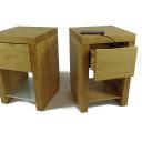 Nachttisch aus Eiche massiv mit einer Schublade