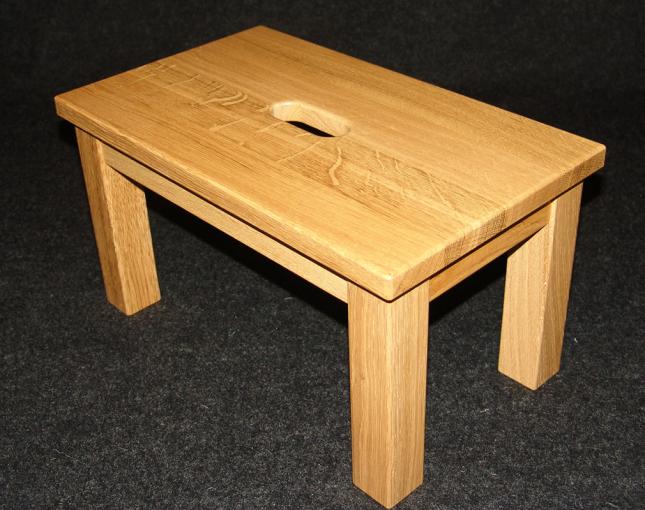 Tritthocker aus Holz - Eiche - Trittschemel - KLASSIK Tritthocker aus Holz - Eiche - Trittschemel - KLASSIK