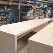 Chorpodeste aus Fichte - stapelbar & mobil