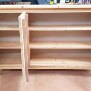 Sideboard aus massivem Fichte-Altholz