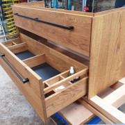 Waschtisch aus Asteiche massiv mit zwei Schubkästen