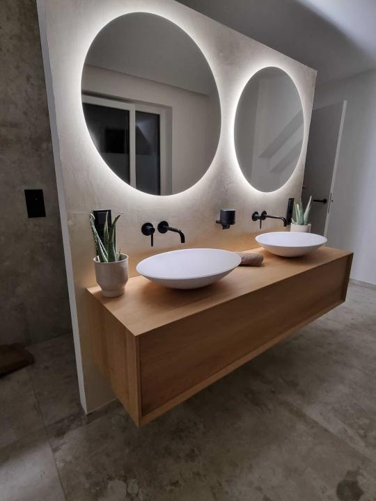 Waschtisch aus Eiche massiv mit zwei Schubkästen